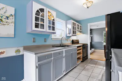 7549 Southern Lakes Drive, Indianapolis - 18