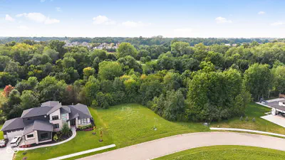 10470 Woodhall Lane, Carmel - 7