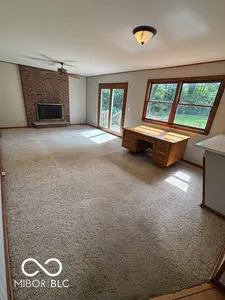4520 Heritage Woods Road, Bloomington - 9
