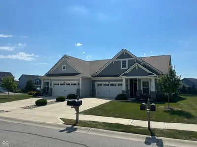 6641 Red Barn Drive, Whitestown