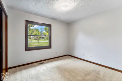 2448 S Sunrise Drive, New Palestine - 47