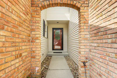 8406 Quail Hollow Road, Indianapolis - 4