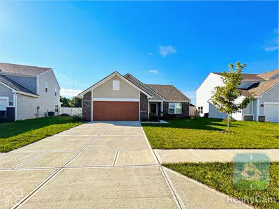 627 Derek Lane, Trafalgar - 3