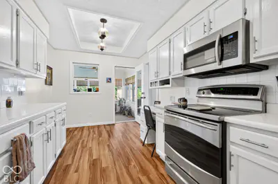 1278 Holiday Lane W, Brownsburg - 11