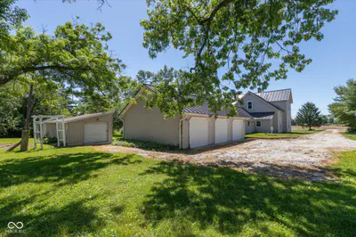 6862 Travis Road, Greenwood - 20
