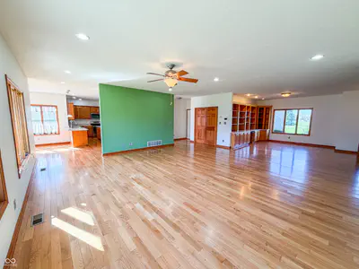 3861 E 300 N, Crawfordsville - 12