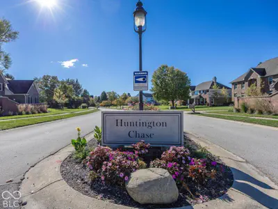 11582 Sutton Place Drive, Carmel - 35
