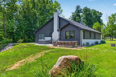 6876 W 300 S, Morgantown - 55