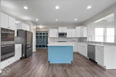 5570 Stream Drive, McCordsville - 11