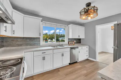 505 Main Street, Jamestown - 11