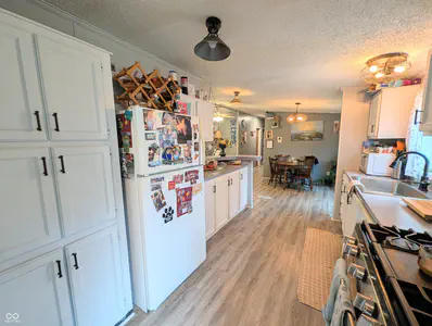 7225 Burch Road, Bloomington - 8