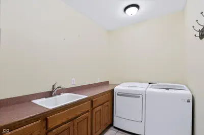 7511 Poplar Point Drive, Trafalgar - 29