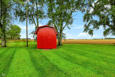 8223 U S 35 Highway, Losantville - 40