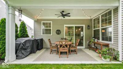 6768 Keepsake Drive, Whitestown - 36
