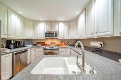 1202 N Madison Avenue, Anderson - 15