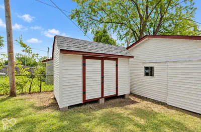 820 E Dunn Avenue, Muncie - 35