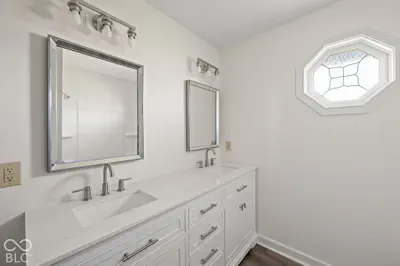 2420 E Mill Stream Drive, Greenfield - 24