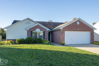 6209 Glebe Circle, Indianapolis