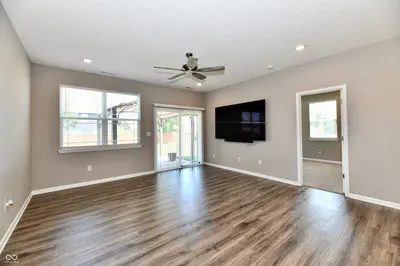 6768 Birmingham Avenue, McCordsville - 10