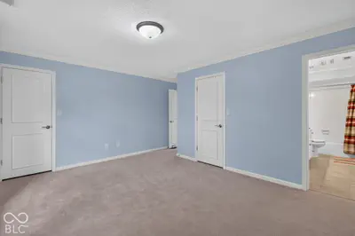 536 Hunters Drive, Carmel - 23