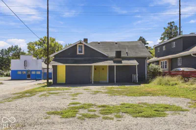 3002 10th Street, Indianapolis