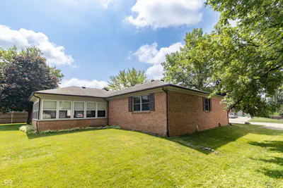 204 Creek Wood Drive, Greenfield - 42