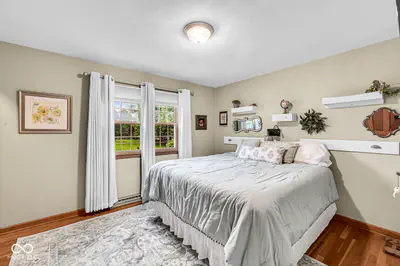 400 Madison Avenue, Pendleton - 32