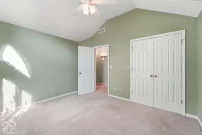 5600 Sun Point Drive, Muncie - 23