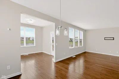 561 Harstad Boulevard, Westfield - 33