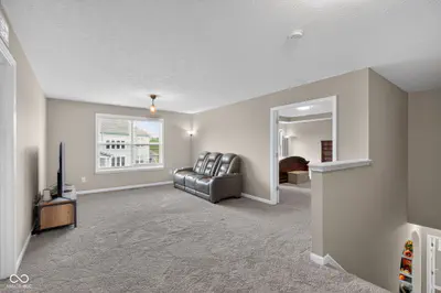 10608 Kensington Lane, Fortville - 19