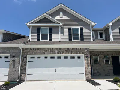 6414 Yuma Court, Whitestown