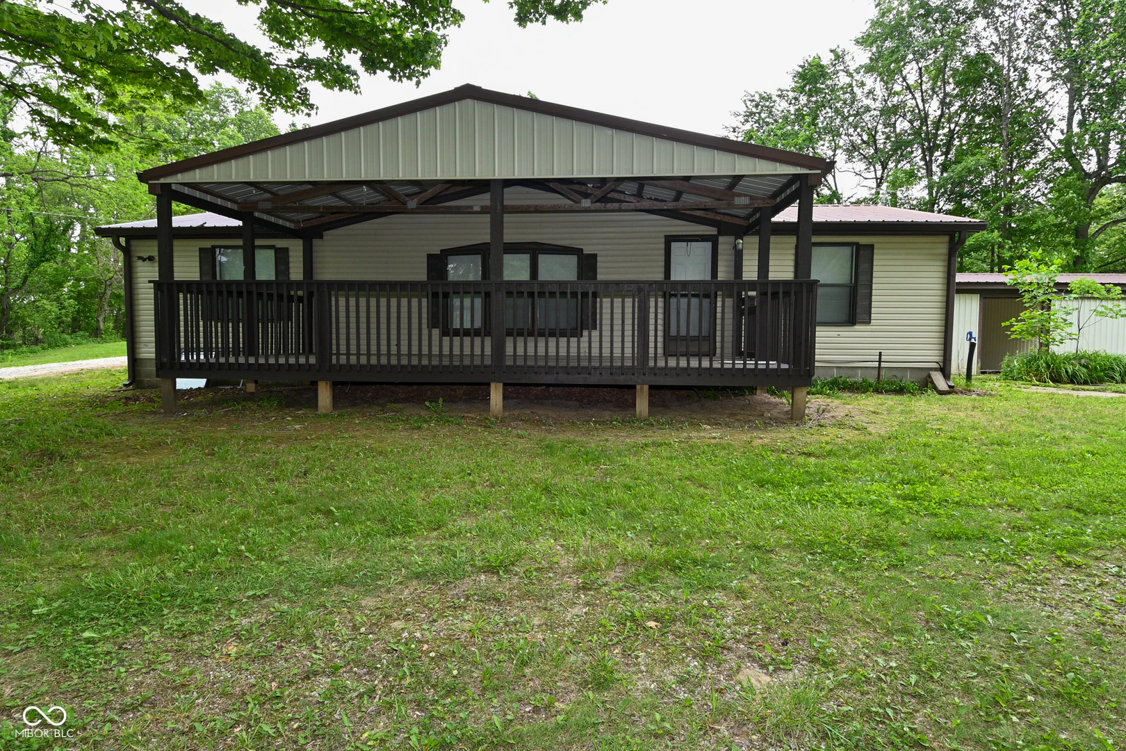 9826 Brann Road, Poland