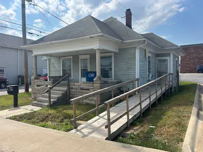 1611 L Street, Bedford - 2