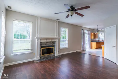 8302 Crystal Pointe Lane, Indianapolis - 19