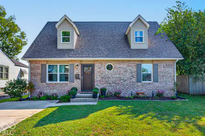 831 Sarasota Drive, Seymour - 2