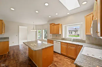 10914 Lightship Court, Fishers - 14