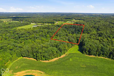 7813 W 50 S, Morgantown - 85
