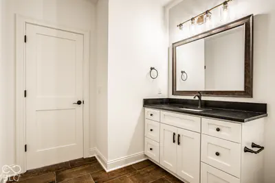 15721 Vantage Court, Westfield - 57