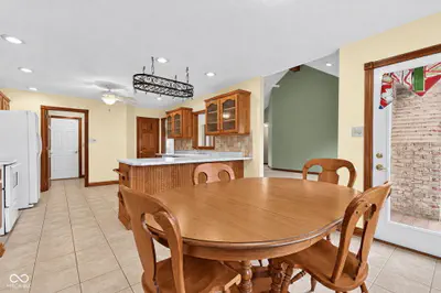 710 Willow Pointe South Drive, Plainfield - 22