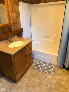 105 S Broad, Mooreland - 18