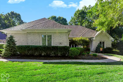 1055 Old Eagle Way, Greenwood - 13