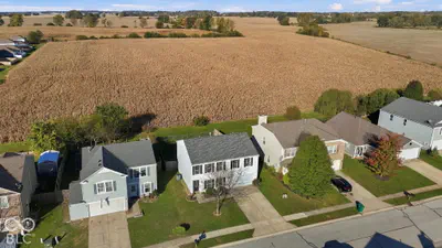 11398 N Meadowbend Way, Monrovia - 31