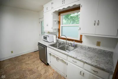 4646 S Keystone Avenue, Indianapolis - 11