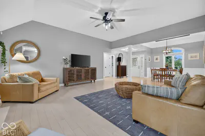2807 Bloomsbury Drive, Greenwood - 9