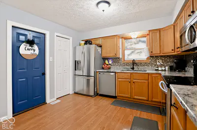 6925 Crown Drive, Brownsburg - 17