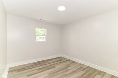 9226 Rochelle Drive, Indianapolis - 11