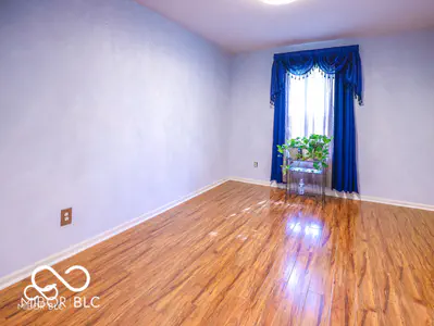 2224 Gradison Drive, Indianapolis - 11