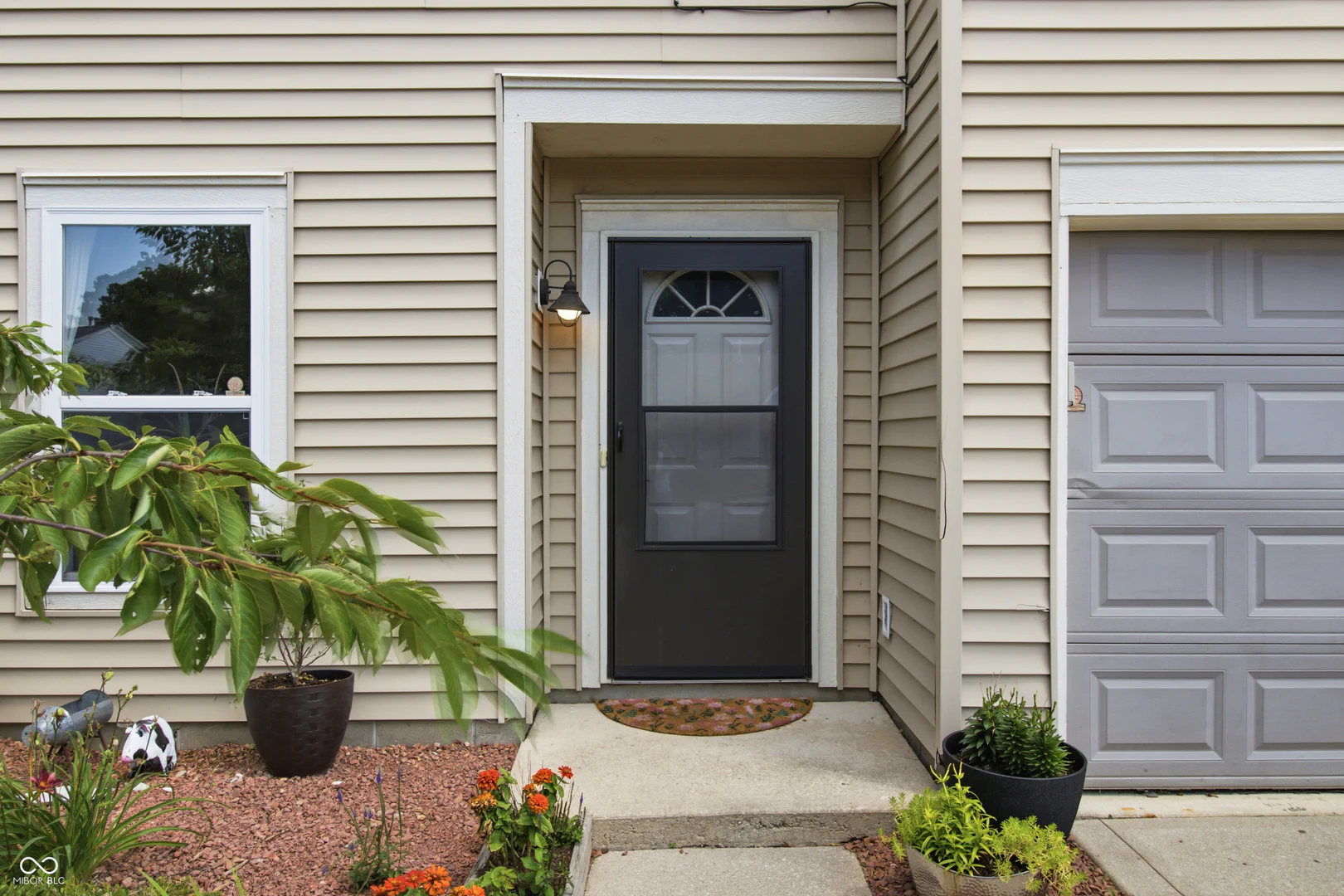 11291 Creekside, Monrovia