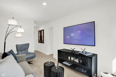 8119 Honeysuckle Court, Pendleton - 17