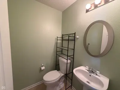 632 Runnymede Court, Greenfield - 12
